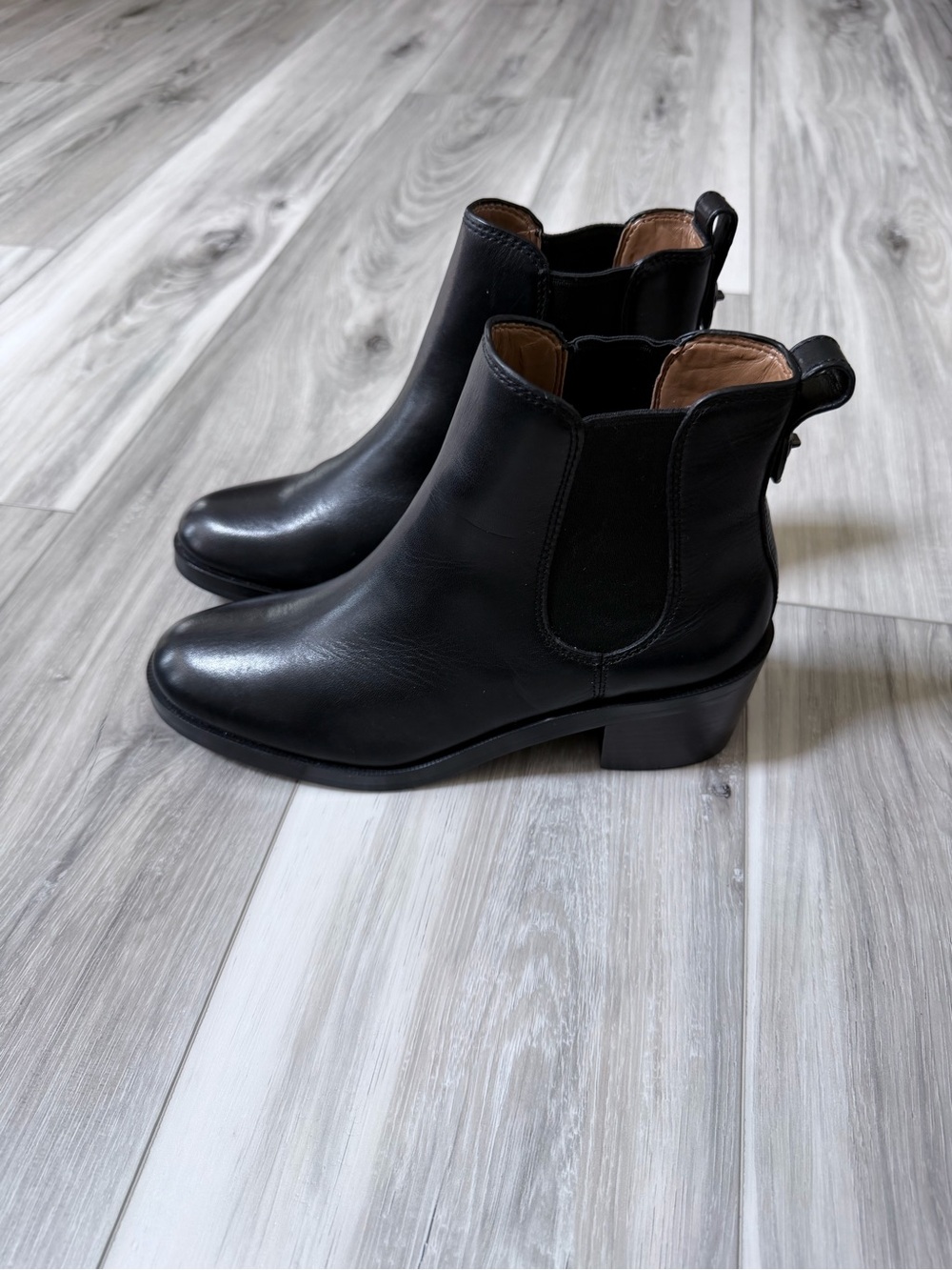 Coach Clinton Black Leather Chelsea Ankle Boots Women’s 7B